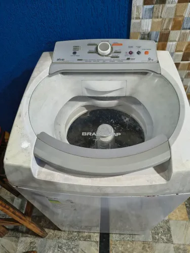Máquina de lavar roupa 9 kg Brastemp 
