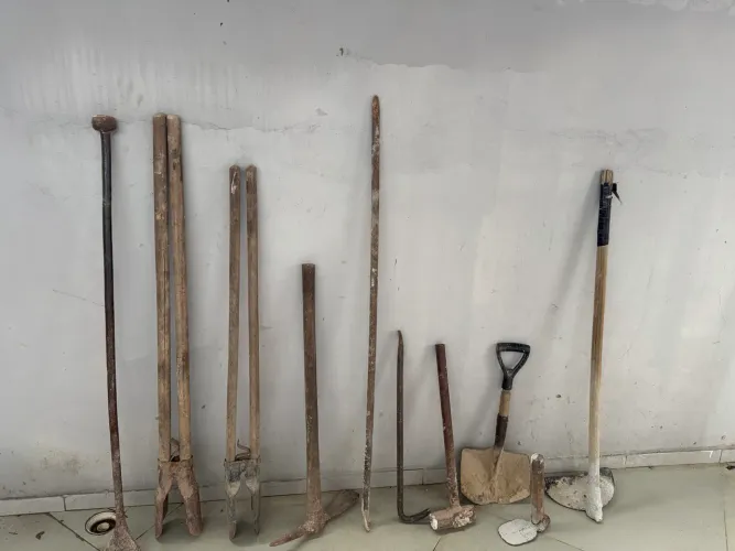 FERRAMENTAS DE OBRA 