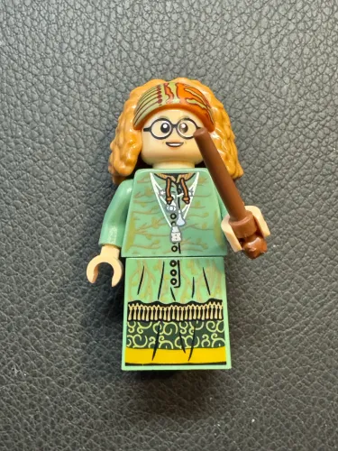 Minifigure Lego Professor Trelawney, Harry Potter, Series 1 