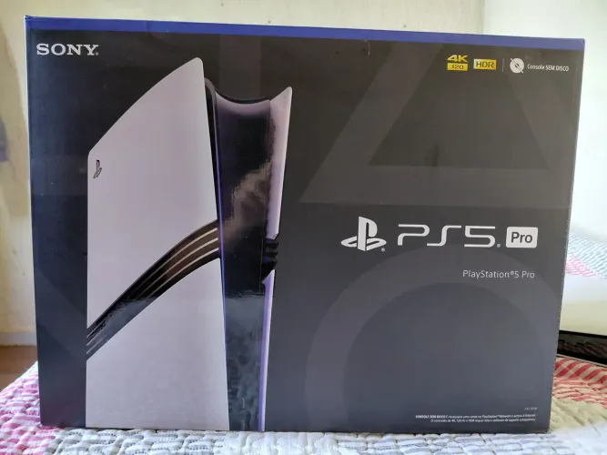 Playstation 5 Pro 2tb com 6 jogos digitais