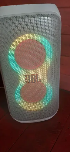 Caixa de som jbl partybox 120
