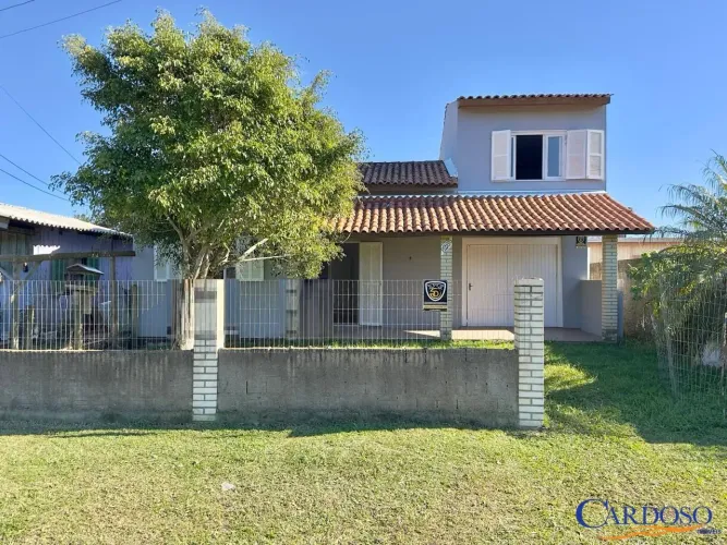 Casa 3 dormitórios à venda Balneário Atlântico Arroio do Sal/RS