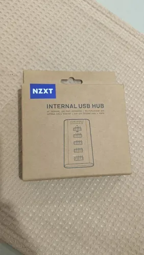 Hub USB nzxt 2.0