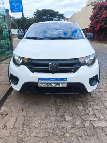 Fiat Mobi Like 1.0 Fire Flex 5P. 2024