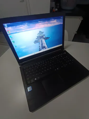 Notebook Acer, i3 7th, 240gb SSD, 8gb RAM DDR4