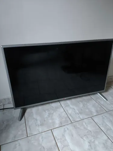 TV LED Full HD de 39 polegadas