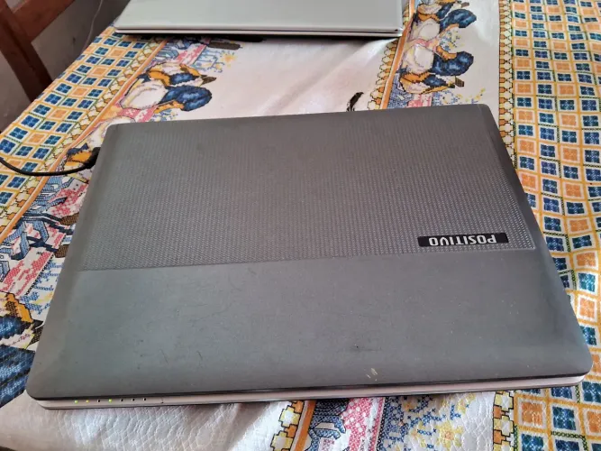 Notebook com defeito 