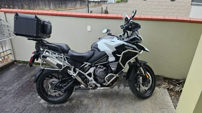 Tiger 1200 GT explorer 2023 (Troco por Troller)