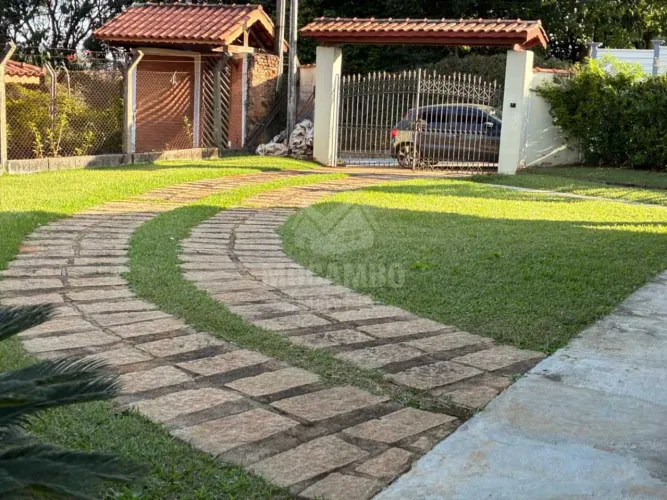 Casa em Condomínio : Térrea / Residencial / Condomínio Sítio da Moenda