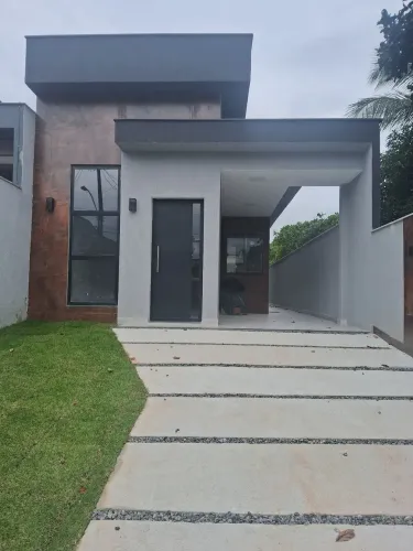Linda casa moderna em jardim atlântico central
