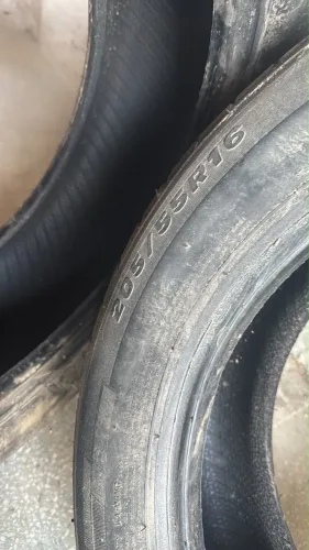 Pneus 205/55 r16