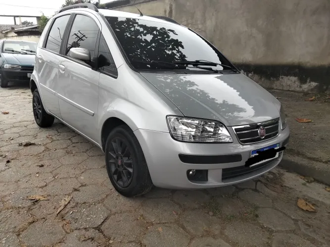 Fiat Idea ELX 1.4 MPI Fire Flex 8V 5P 2010