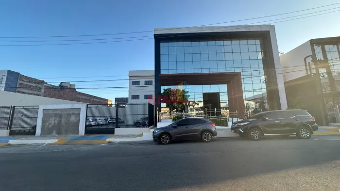 Kairós Empresarial - Prédio comercial exclusivo em 2 pavimentos (5 salas por andar) | Cent