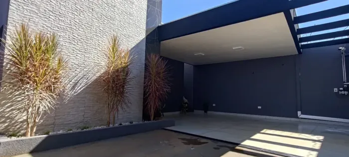 Linda casa terrea a venda no Nova Campo Grande