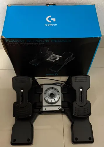 PEDAIS DA LOGITECH