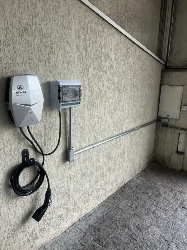 INSTALAÇÃO DE CARREGADOR VEICULAR