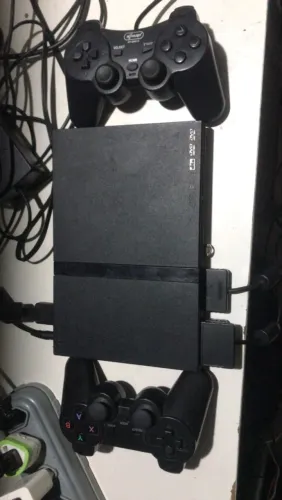 Playstation 2 com jogos