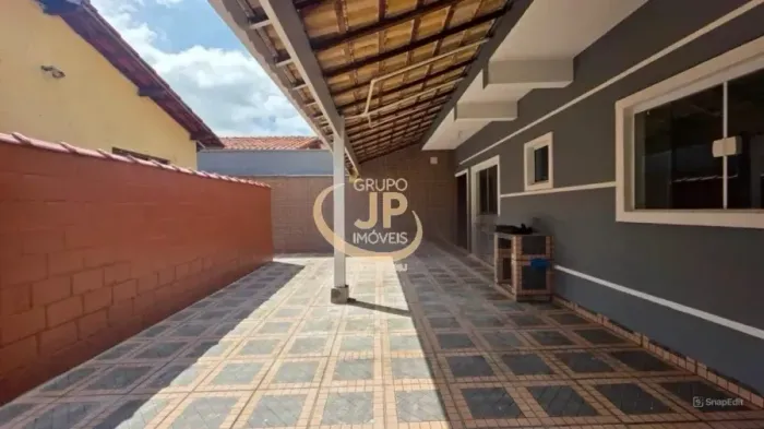 Casa no Jd. Leocadia/ 2 Dorm./ 1 Suíte/ Quintal/ 1 Vaga/ Aluguel 2.595,00!