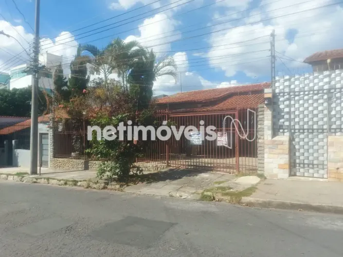 Casa a venda no bairro Santa Branca