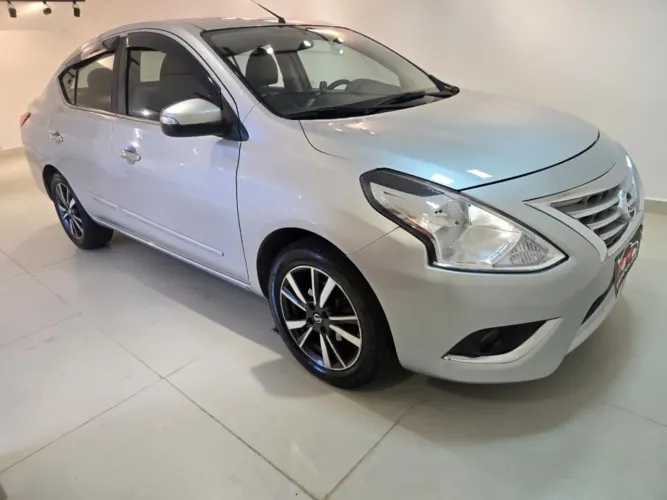 Nissan Versa Unique 1.6 16V Flexstart 4P Aut. 2018