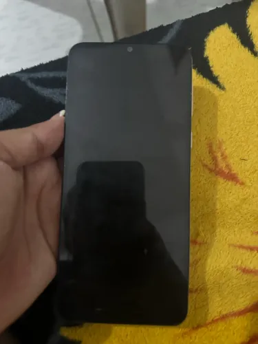 Celular moto E13