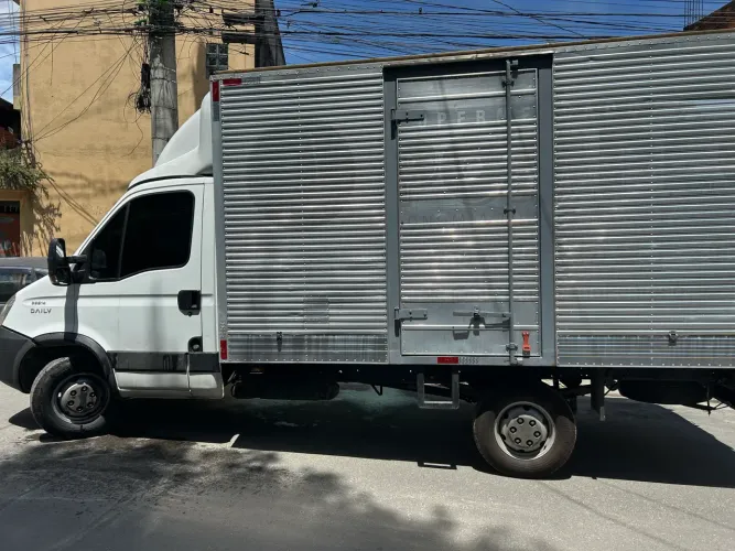 Iveco Daily Chassi 35s14 3.0 16V Diesel Mec. (e5) 2019