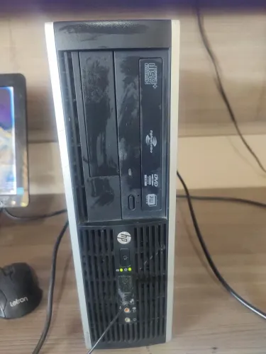 Compaq 8200