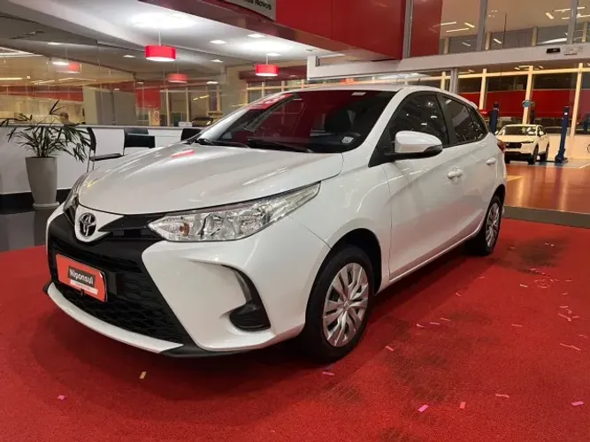 Toyota Yaris XL 1.5 Flex 16V 5P Aut. 2023