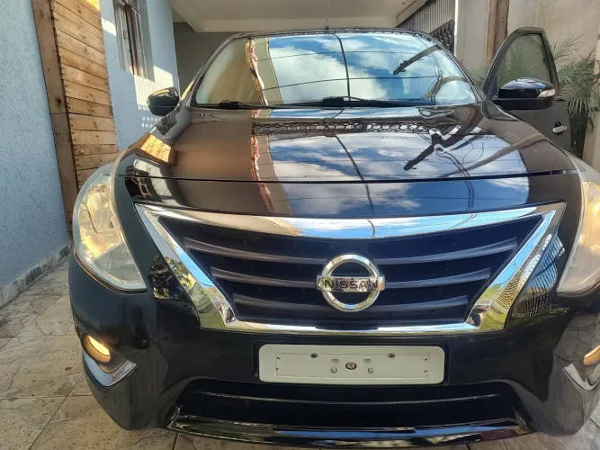 Nissan Versa Unique 1.6 16V Flexstart 4P Aut. 2017