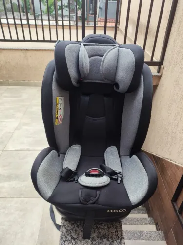 Cadeirinha infantil para auto