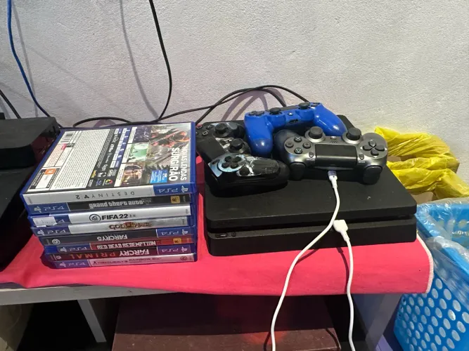 Ps4 slim 1tb