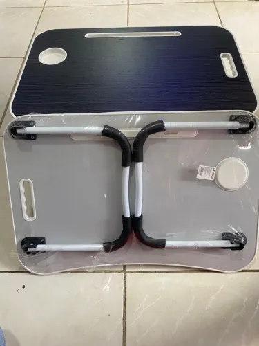 Mesa bandeja para refeição, trabalho e estudo 