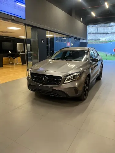 Mercedes-Benz GLA 200 Adv. 1.6/1.6 TB 16V Flex Aut. 2020