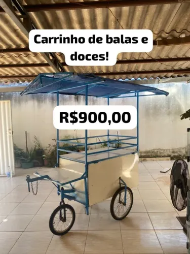 Carrinho de balas e doces