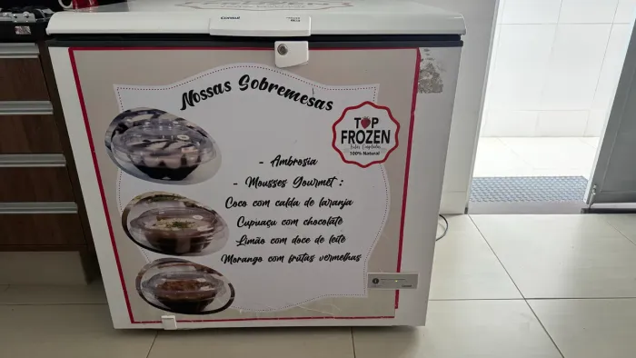 Freezer horizontal 1 porta 126v excelente