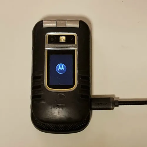 Celular Motorola Brute i686 Nextel Preto (Sem bateria)