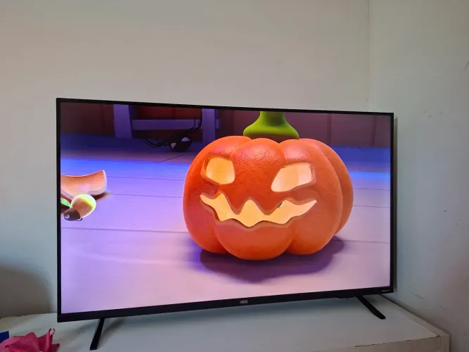 Vendo TV AOC 43