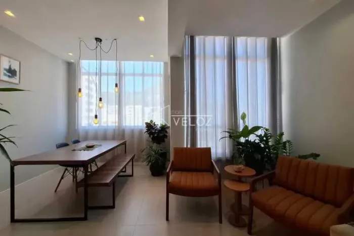 Apartamento : / Residencial / Glória
