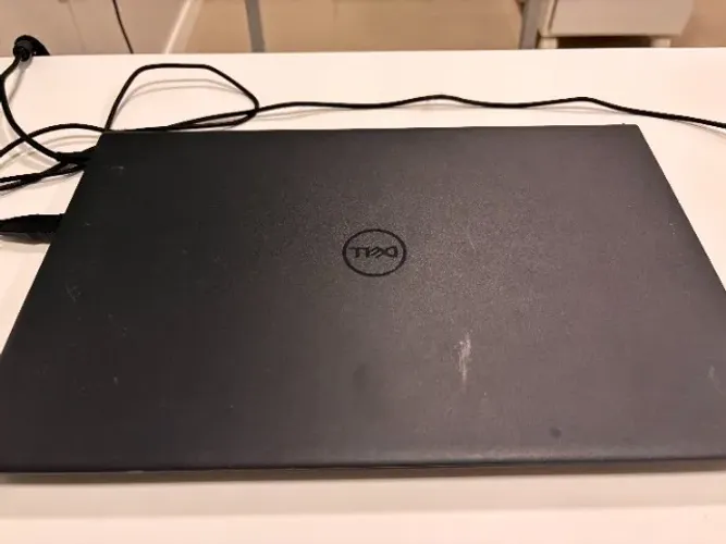 Notebook Dell Inspiron 15 3520 - i5 12ª Geração | 16GB RAM | SSD 500GB