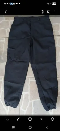 Calças são finas novas só pretas  numeração  36 38  48 50 52 