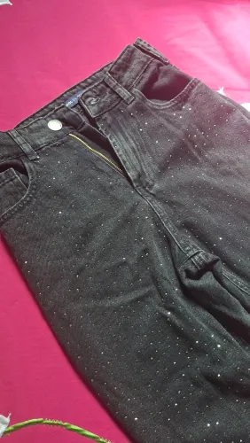 Calça jeans brilhosa