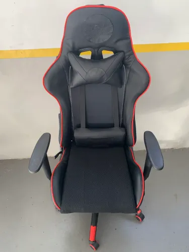Cadeira Gamer Preta & Vermelha Reclinável