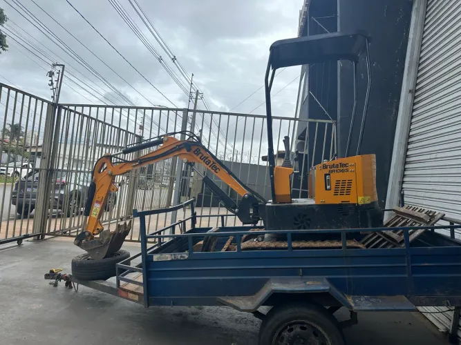 Mini escavadeira para locação, hora, diária ou mensal