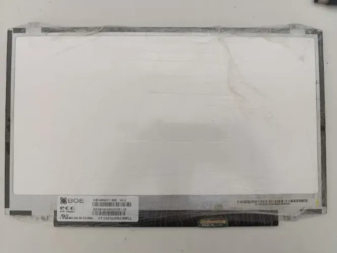 Tela 14 led slim 40 pinos