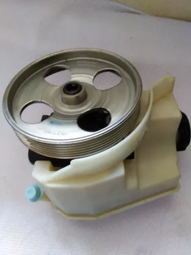 Bomba de Direção Hidráulica do Peugeot 206/207. DHB