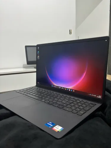 Notebook Dell Inspiron 15 3520