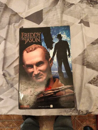 Freddy vs Jason Sideshow Freddy Krueger 