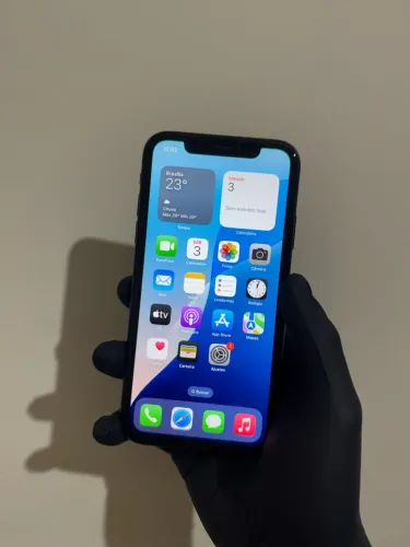 iPhone XR - Preto