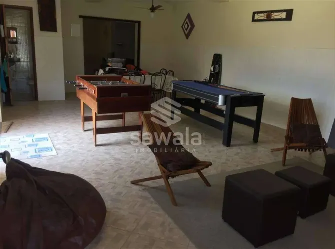 Casa à venda com 725,00m² e 4 quartos em Centro (Praia Seca), Araruama - RJ