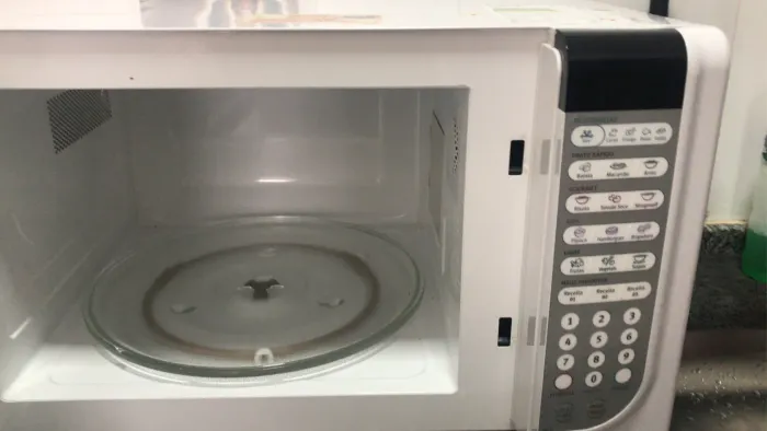 Microondas 31 litros usado boas condições